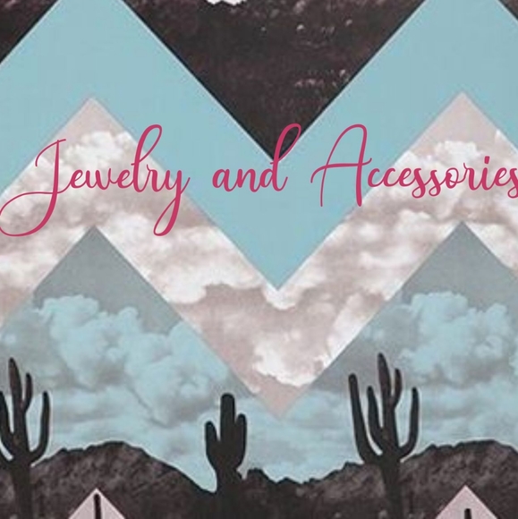 JEWELRY AND ACCESSORIES - Picture 1 of 1